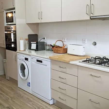 Casa Domingues Tatil Evi Caldas Da Rainha